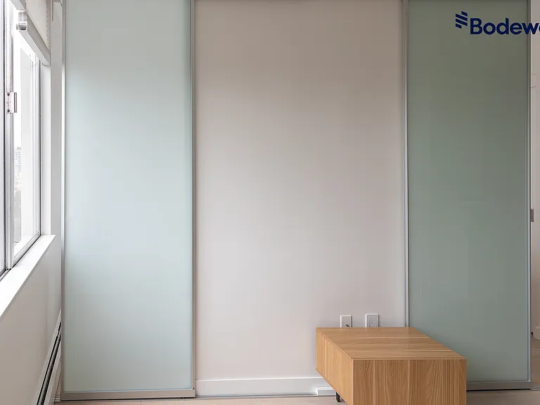 1250 Burnaby St — Photo 13