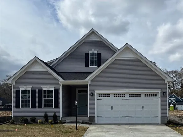 411 Tributary Ln, Carrollton, VA 23314