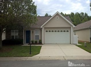 5760 Regents Village Dr, Winston Salem, NC 27103