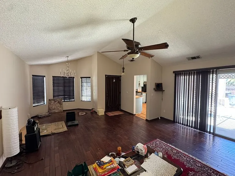 791 Kingfisher Ct — Photo 4