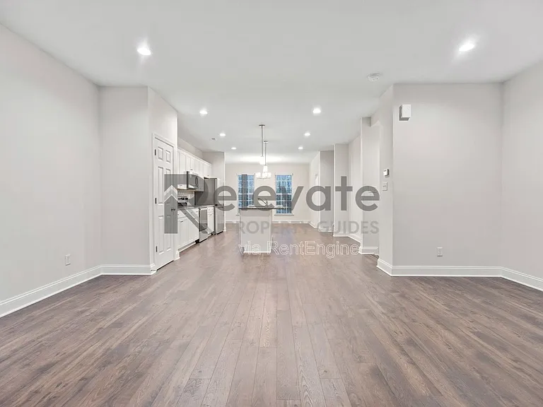 6851 Dunton Rd — Photo 10