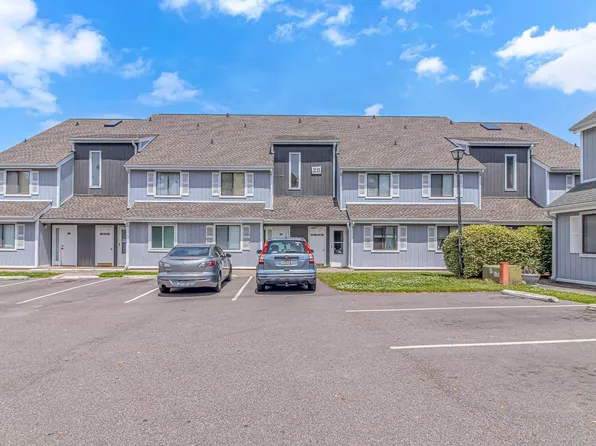 3700 Golf Colony Lane #25-D, Little River, SC 29566