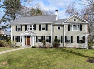 8 Tennyson Rd, Wellesley, MA 02481