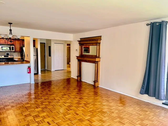 300 Newark St #4C — Photo 4