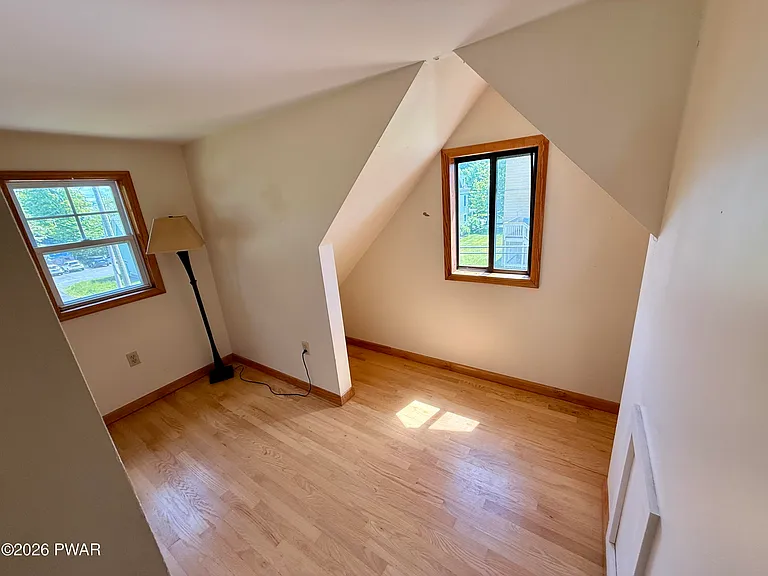 203 E Ann St #R — Photo 12