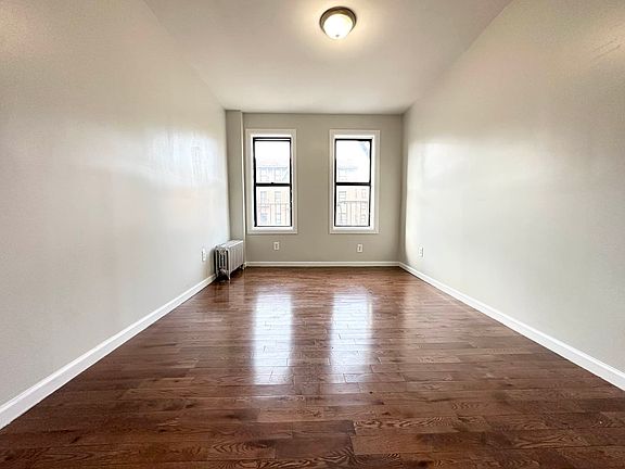 5th image of 119 Post Ave #33J