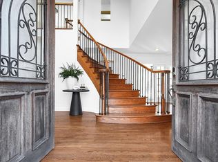 484 N Parkview Ave, Bexley, OH 43209