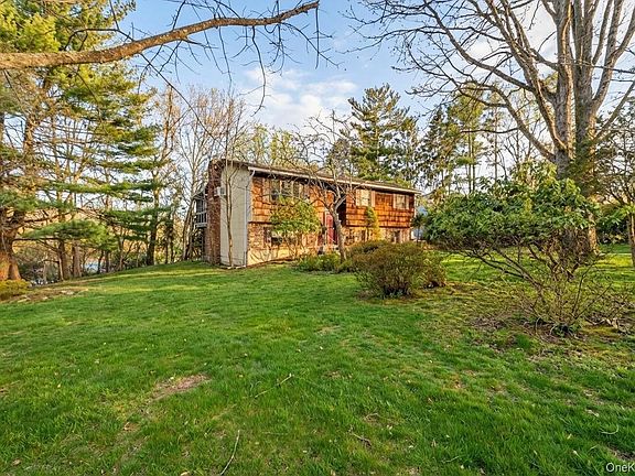 3rd image of 6 Kakiat Lane