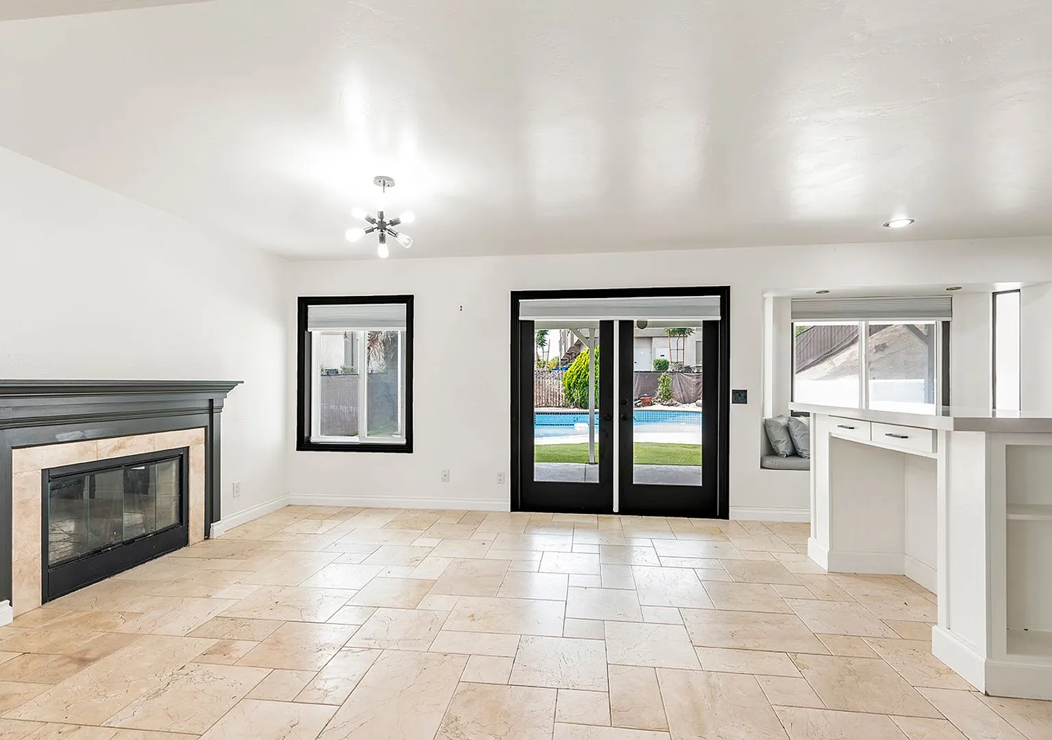 Carmel Mountain Ranch 4 Bed 2.5 Bath Home — Photo 4