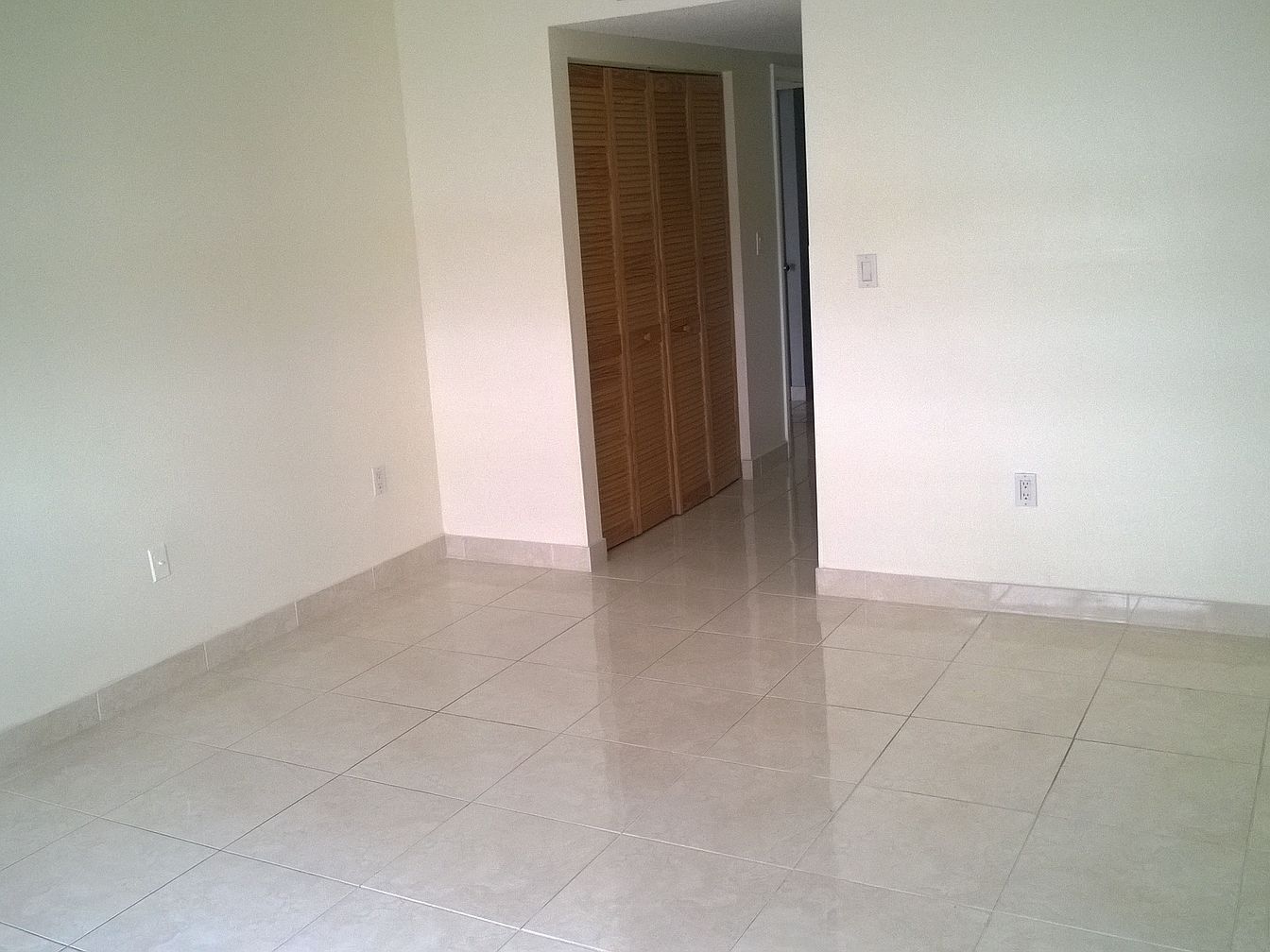 471 Ives Dairy Rd APT 203, Miami, FL 33179 | Zillow