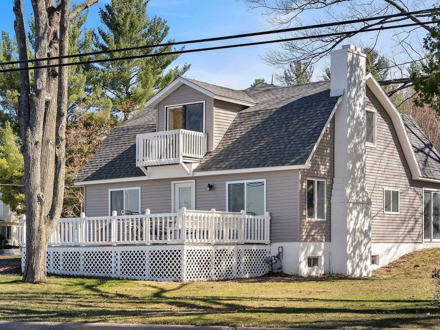 2203 Sunnyside Dr, Cadillac, MI 49601 Zillow