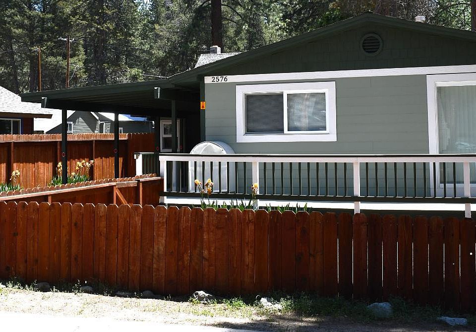 2nd image of 2576 Chris Ave