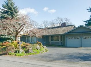8414 Zircon Dr SW, Lakewood, WA 98498