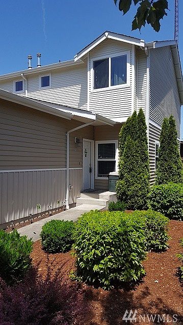 1st image of 617 7th St SE #14