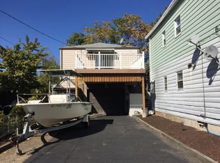 195 Market St, Garfield, NJ 07026