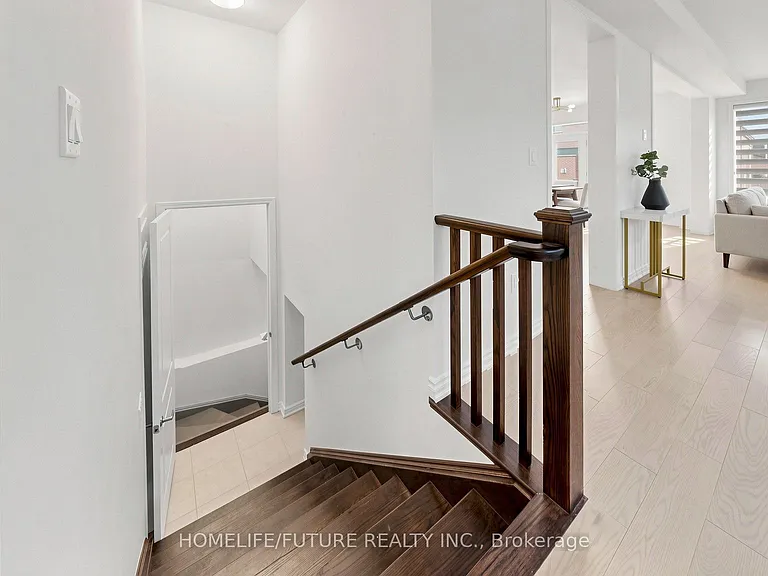 1406 Swallowtail Ln — Photo 45