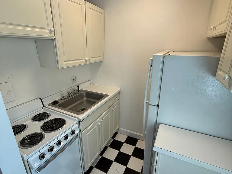Sixteen53 Prospect Avenue — Photo 58