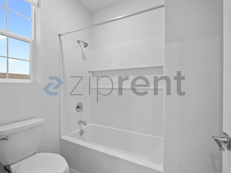 5694 Loray Ln — Photo 20