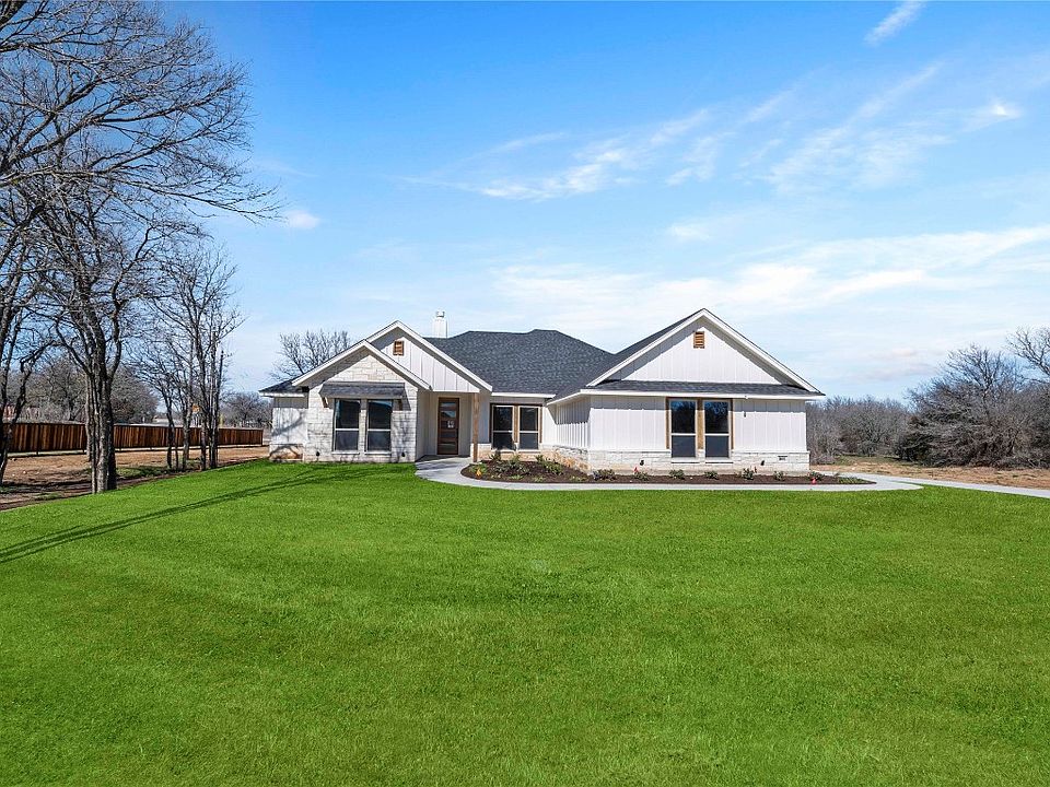 1001 Bermes, Weatherford, TX 76087 Zillow