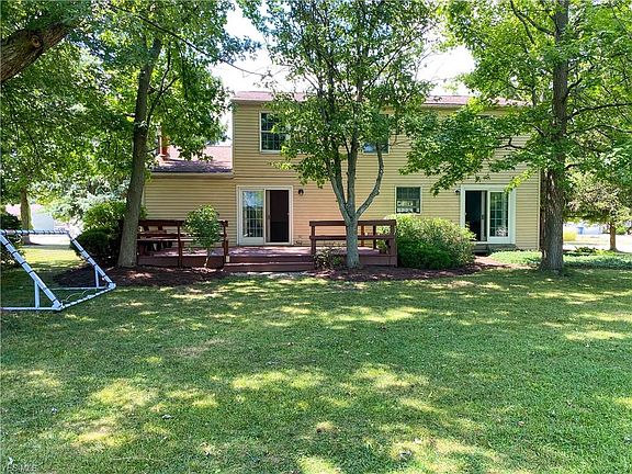 5th image of 707 Bonneybrook Ln