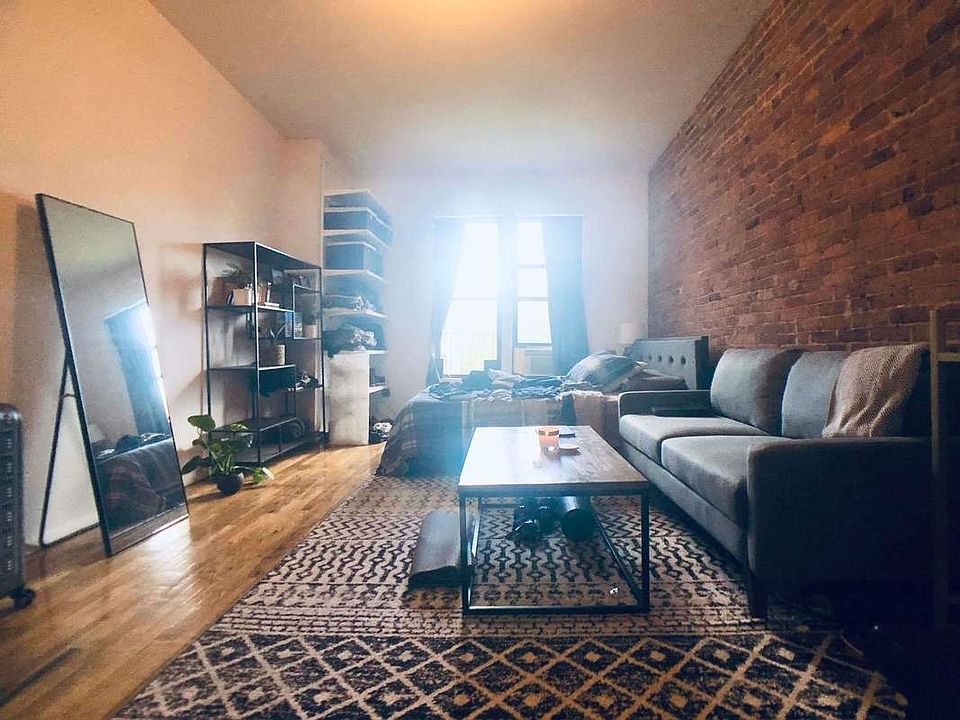 1st image of 447 7th Ave APT 2D