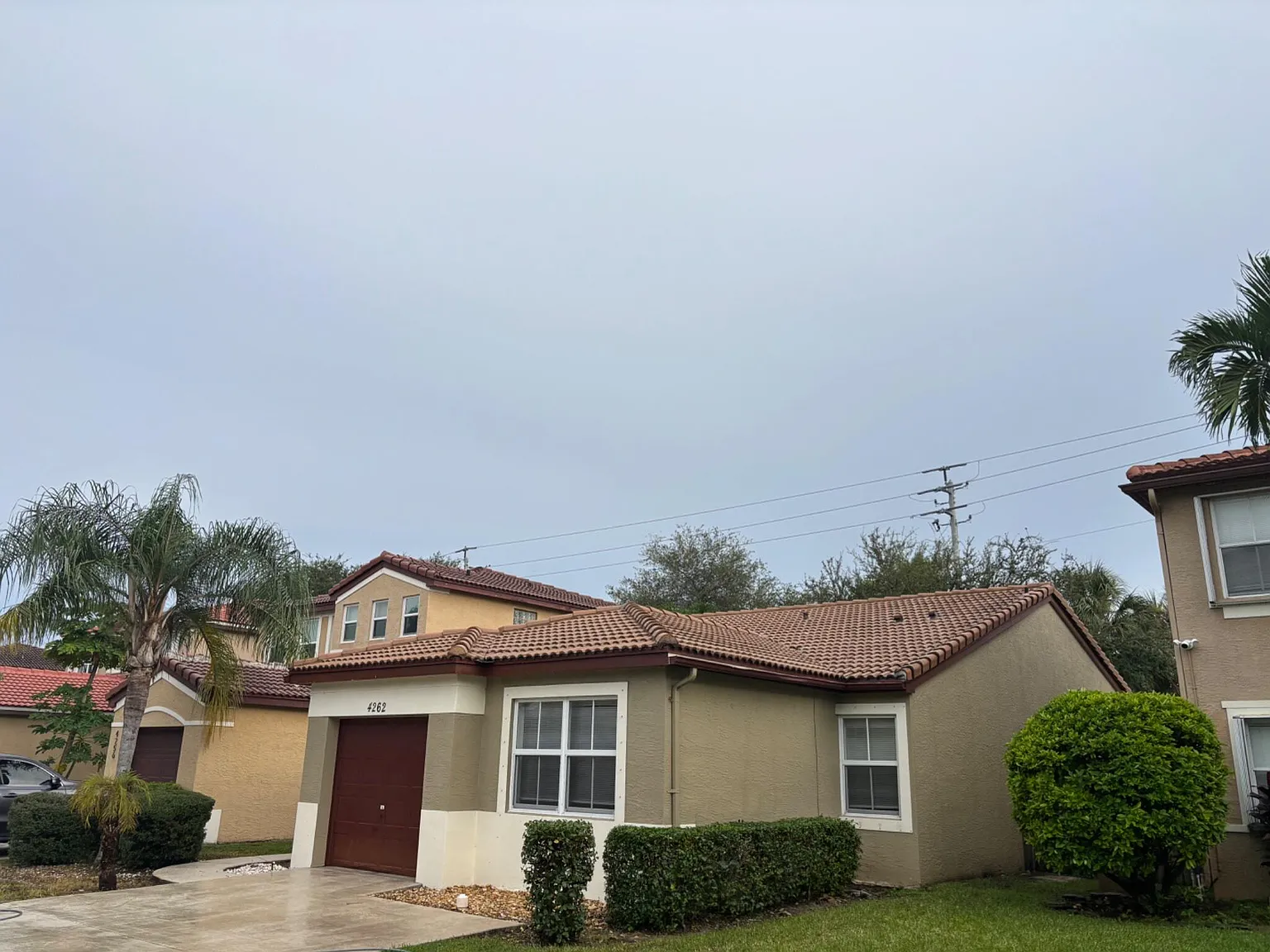 3 bed, 2.0 bath, 1405 sqft, $3,179 — Photo 1