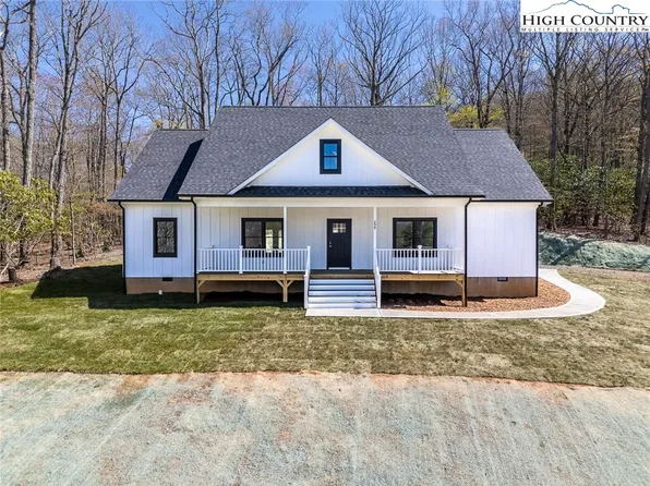 299 Laurel Lane, Jefferson, NC 28640