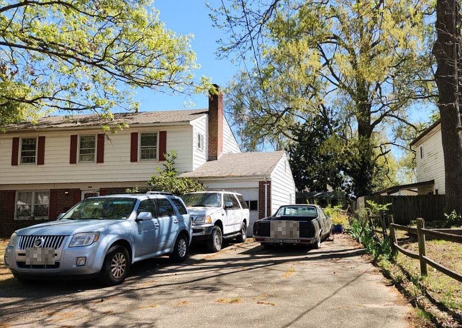 2nd image of 308 Garrison Pl