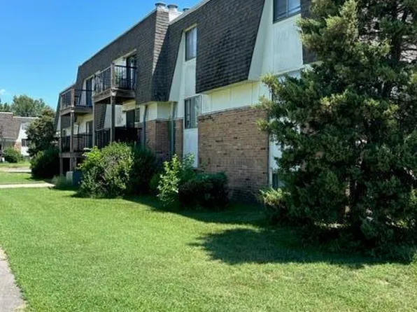 3604 Gabriel Ave APT 322, Parsons, KS 67357