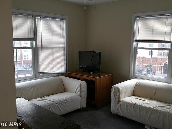 5th image of 302 King Farm Blvd Unit 30201