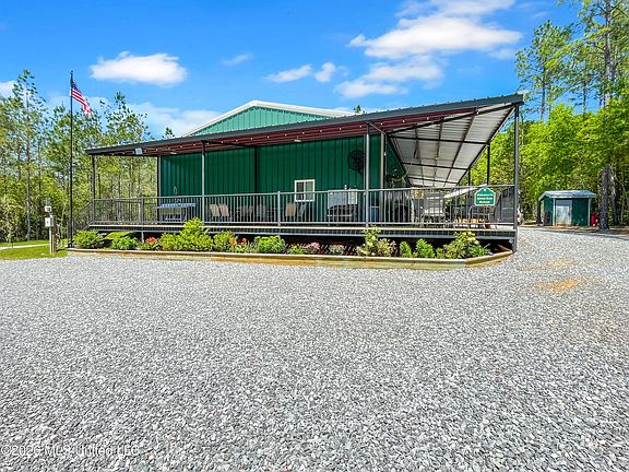 2nd image of 1771 Ridge Rd