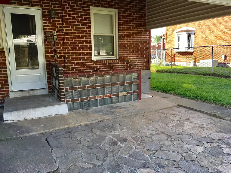 7226 Bridgewood Dr — Photo 10
