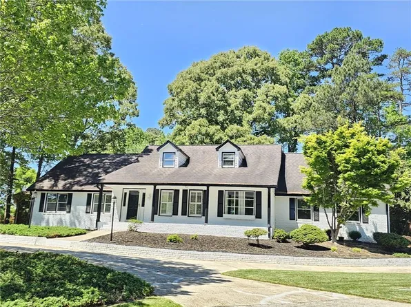 855 John Ct, Lawrenceville, GA 30046