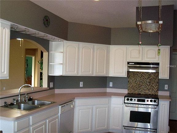 2nd image of 8638 Shenna Ct