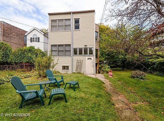 2nd image of 1823 W Cuyler Ave