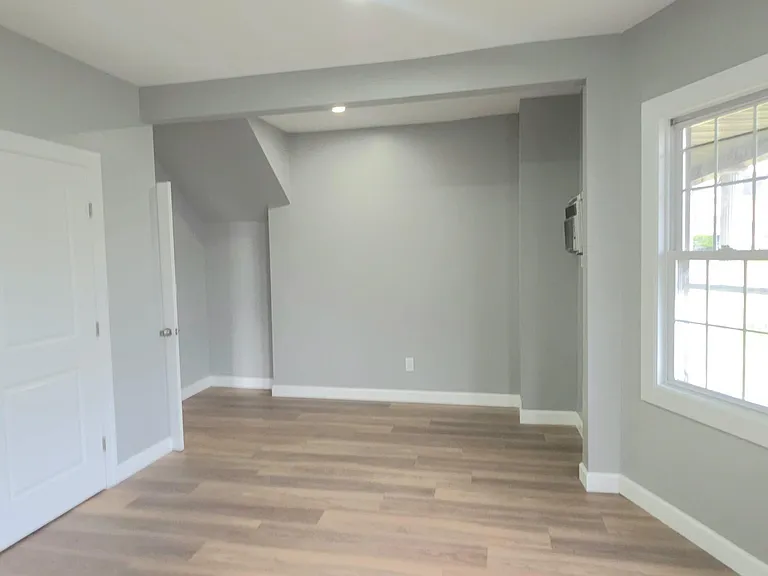215 S Valley Ave #1 — Photo 5