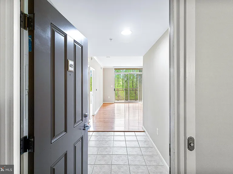 4480 Market Commons Dr #405 — Photo 9