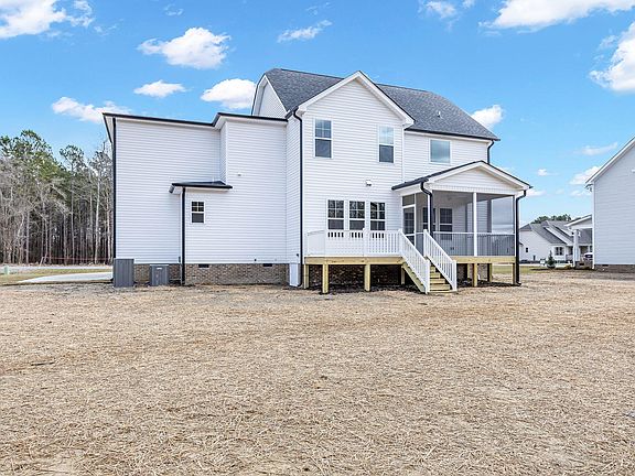 3rd image of 170 Freedom Ridge Dr