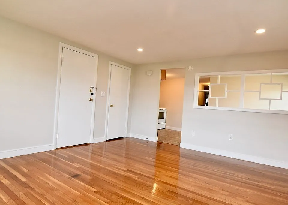 90 E Squantum St #4