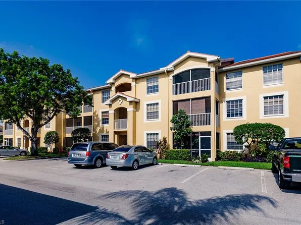 4700 Saint Croix Ln APT 318, Naples, FL 34109