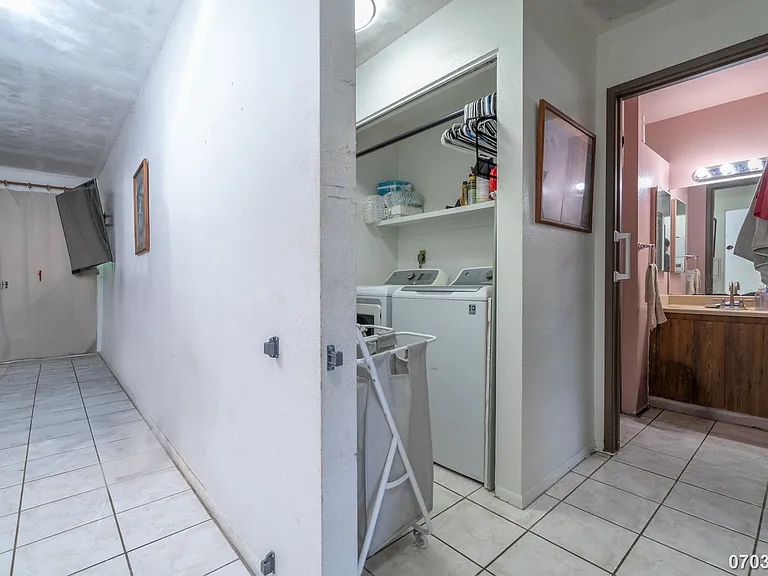 1233 Ala Alii St #3 — Photo 8