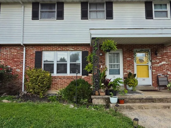 28 Elm View Ct, Wernersville, PA 19565