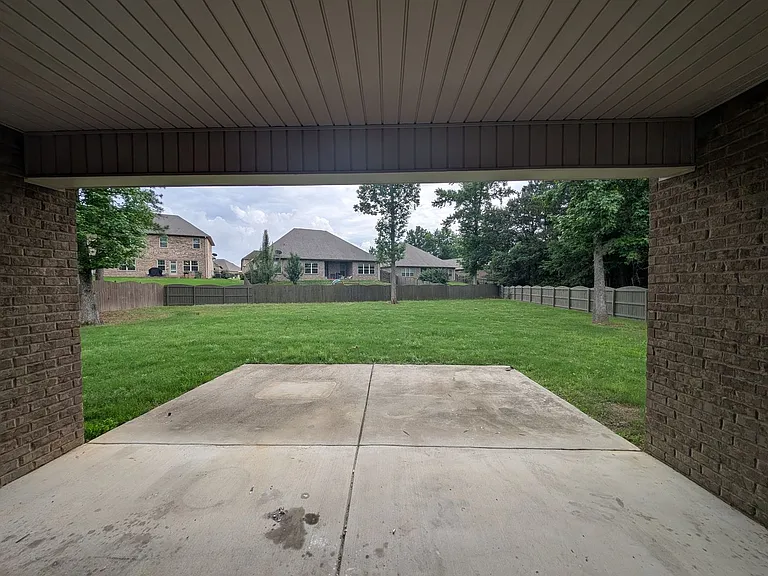 207 Blackwood Dr NW — Photo 47