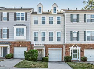 405 Sutter Gate Ln, Morrisville, NC 27560