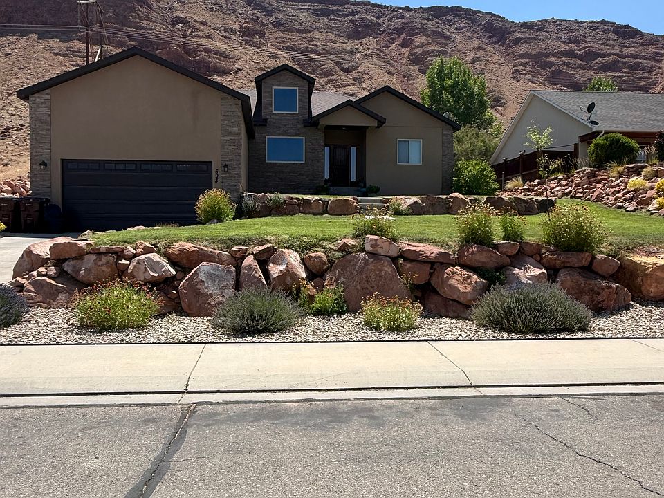 1st image of 693 Doc Allen Dr