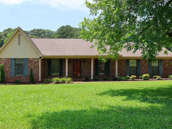 509 Springwood Dr, Florence, AL 35634