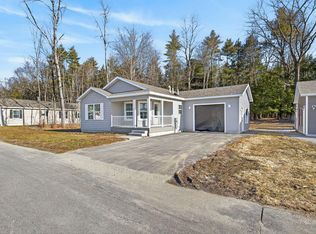13 Mathew Way, Scarborough, ME 04074