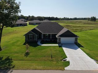 207 Hope Ave, Shawnee, OK 74804