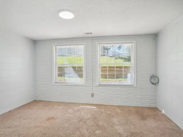 Walden Ridge HoldCo, 2517 Sylvan Glen Ct #2545, Iowa City, IA 52246