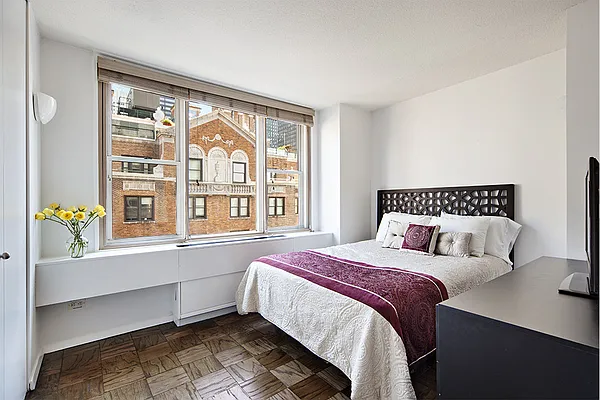 Sold by Stribling | media 20